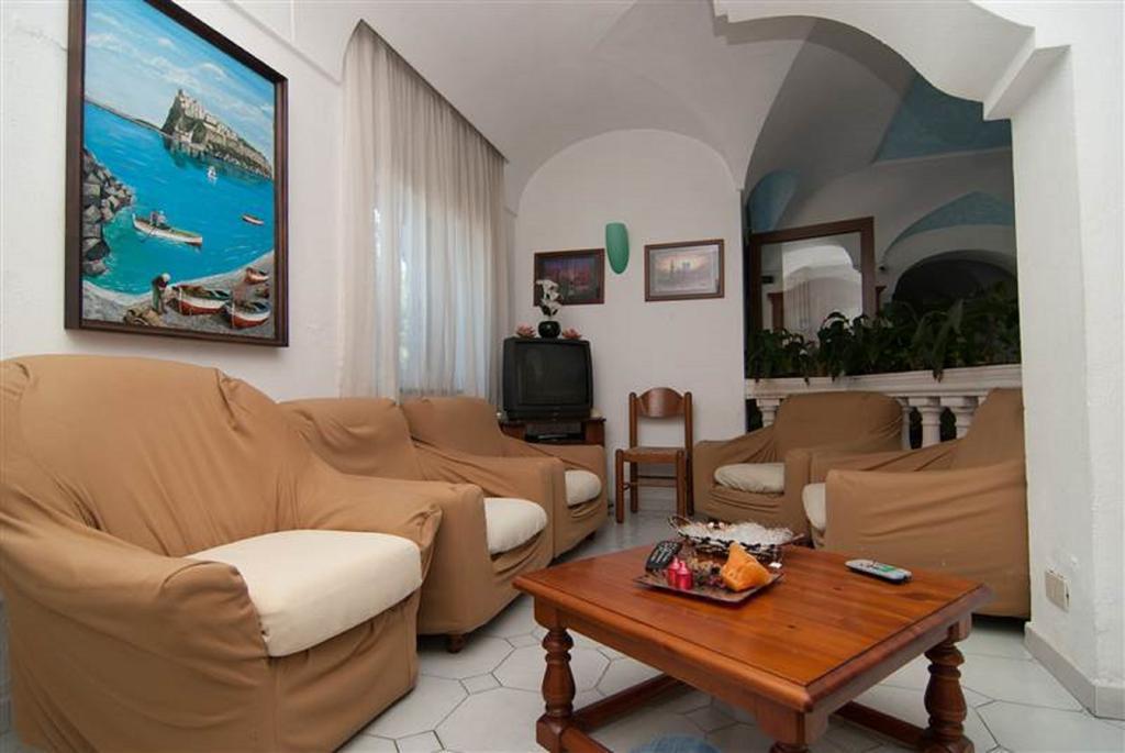 Hotel La Ninfea 45/56