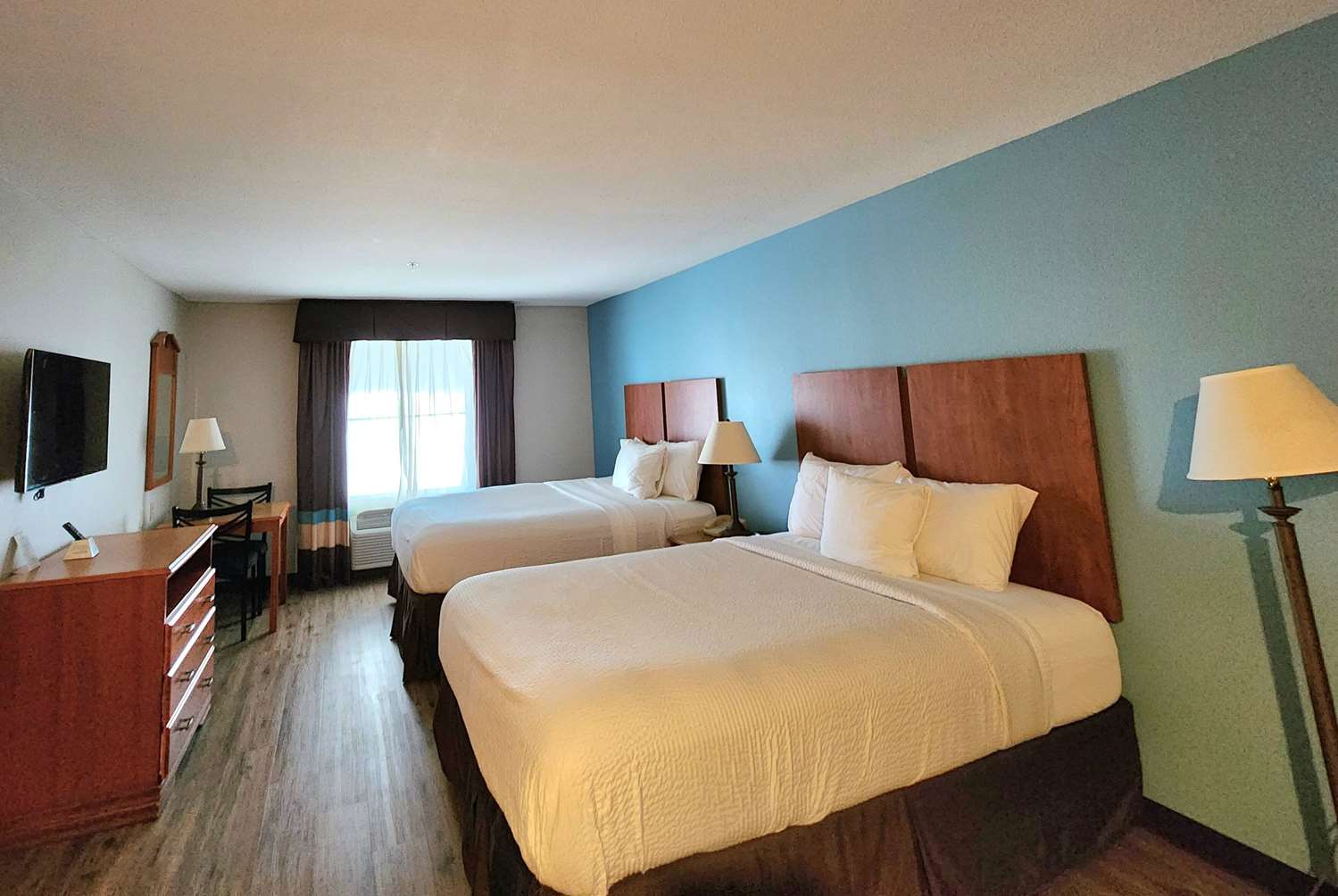 Days Inn & Suites By Wyndham Thibodaux 41/68