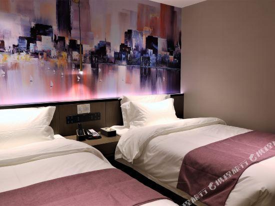Jiefang Hotel 14/30