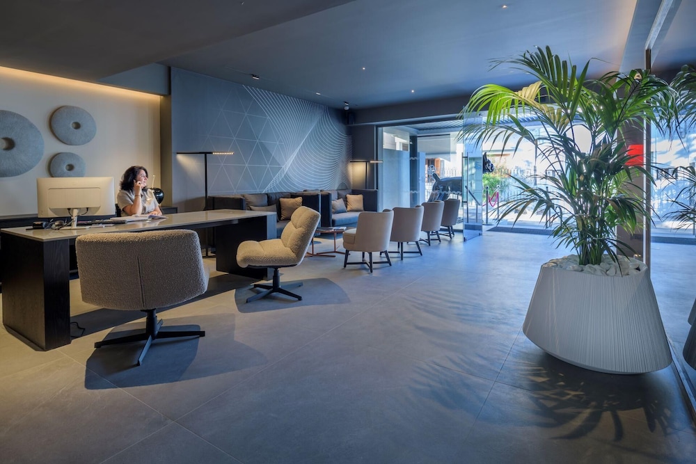 Evanik Chic Hotel 28/48