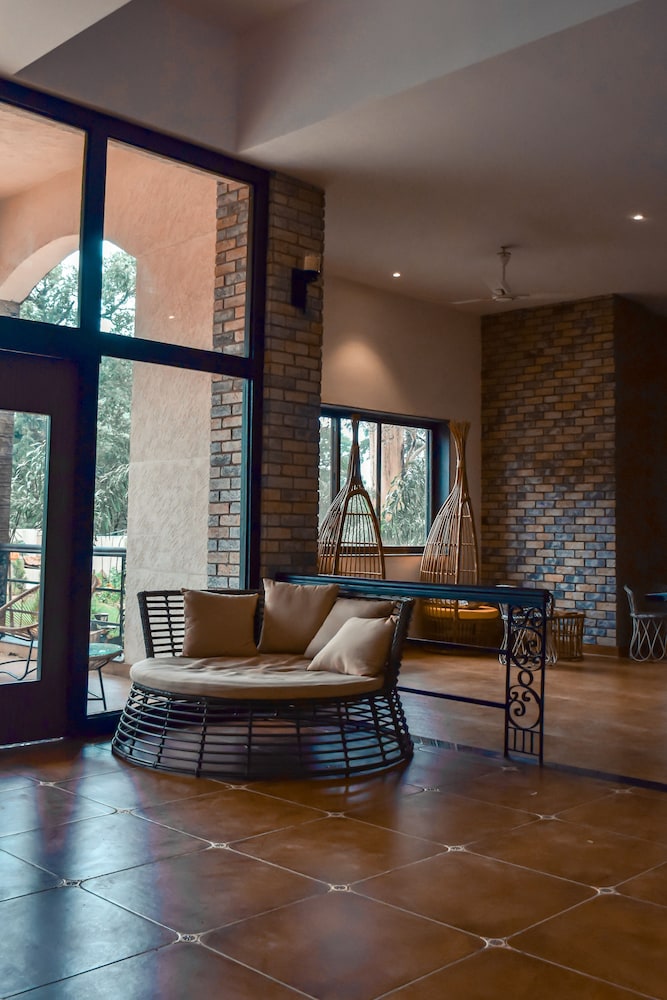The Summer House, Pachmarhi - AM Hotel Kollection 41/60