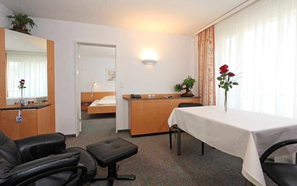 Hotel Conti 32/58