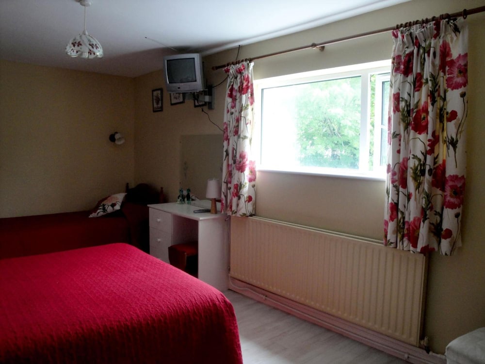 Ardrinane House B&B 16/48