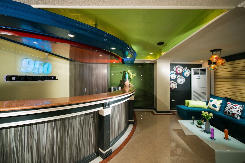 950 Condotel 4/58