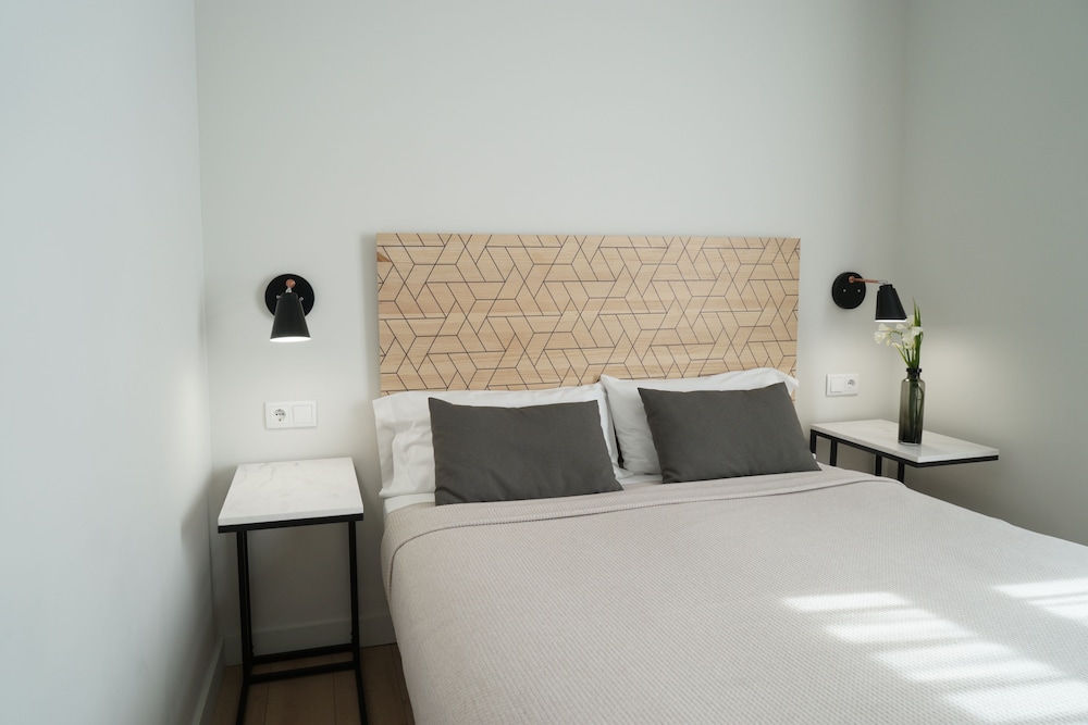 Comfort, Queen Bed, Md Design Hotel Portal Del Real 4/10