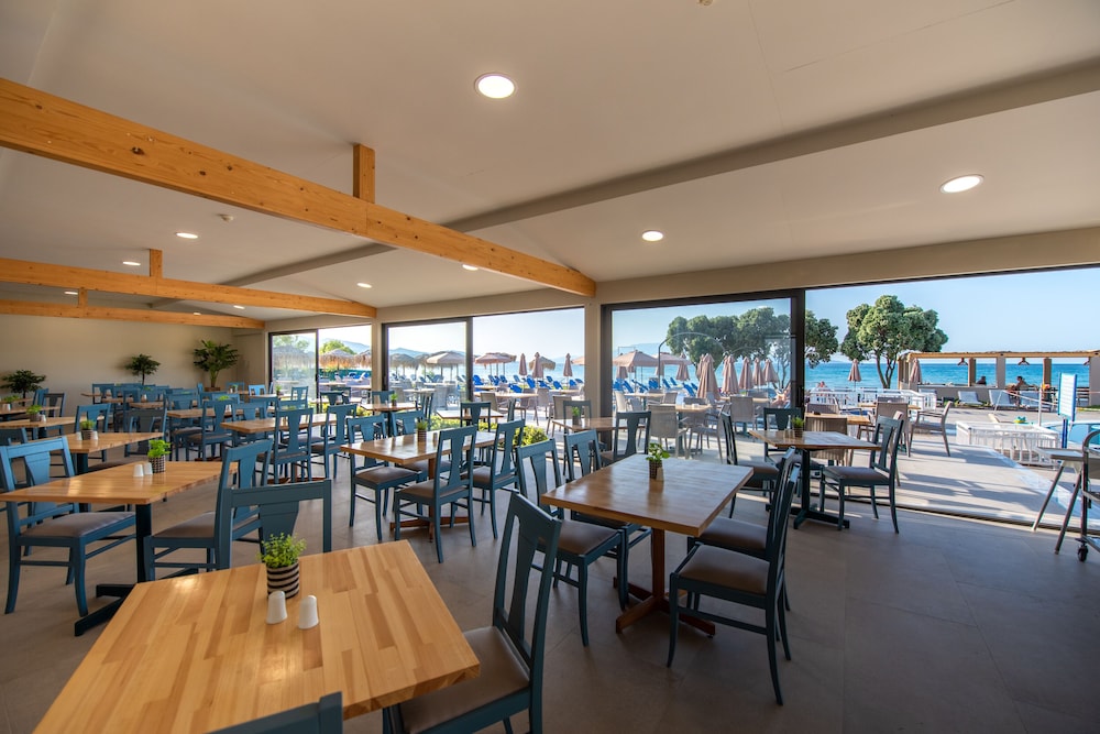 Alykanas Beach Grand Hotel by Zante Plaza 45/65
