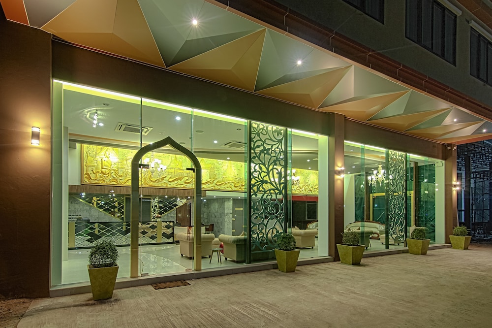 Gallery Design Hotel 2/33