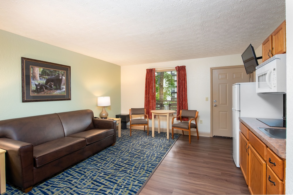 Creekstone Inn 20/36