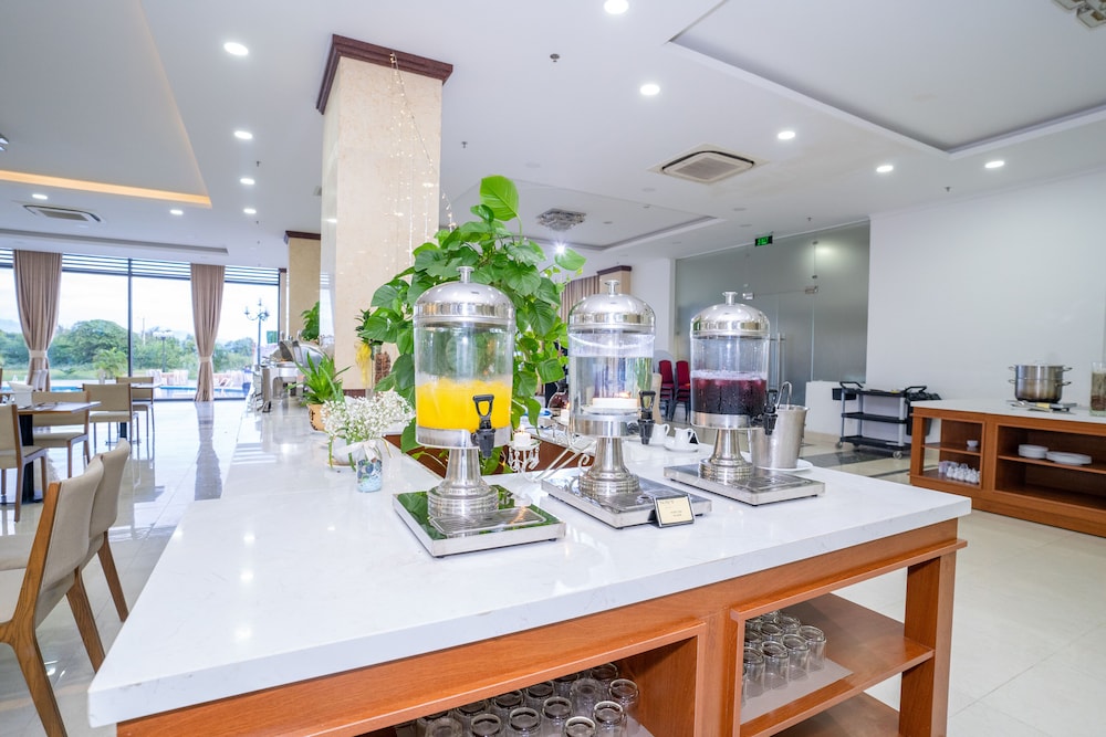 Navy Hotel Cam Ranh 39/50