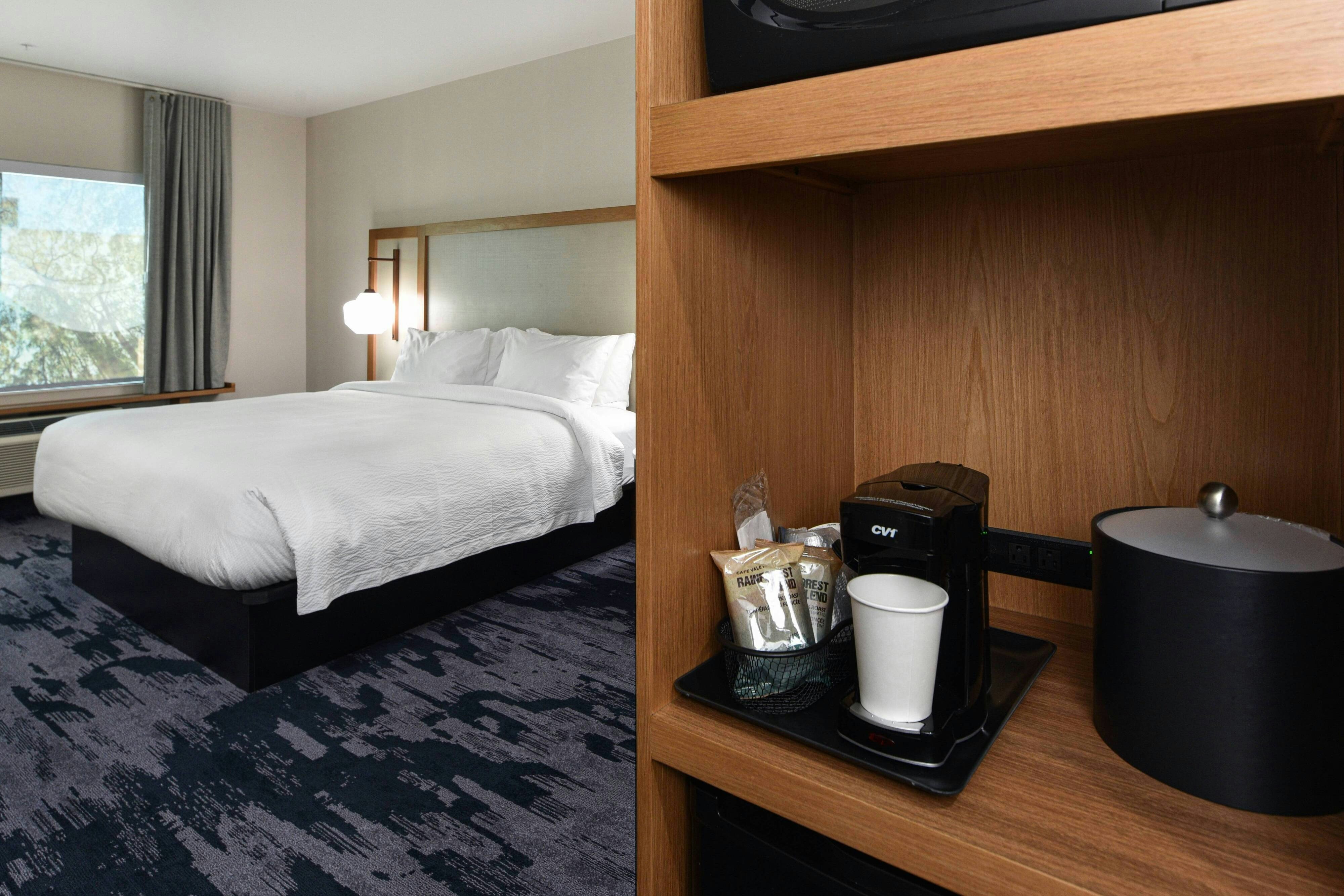 Fairfield Inn & Suites by Marriott Moorpark Ventura County 10/36
