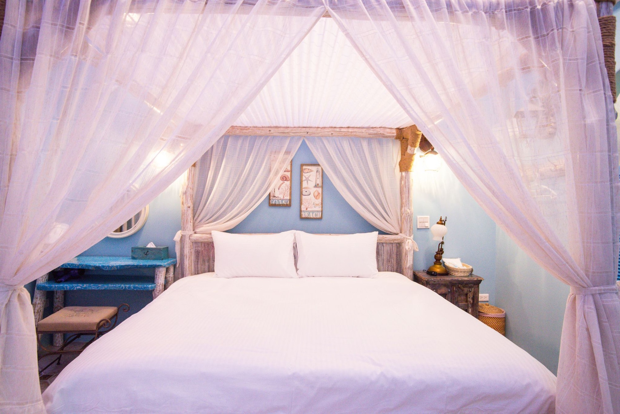 1 BEDROOM, SIGNATURE, DOUBLE BED, LAKE VIEW
