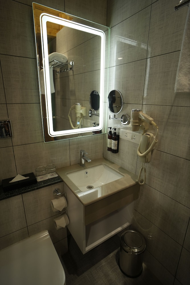Regenta Resort Sakleshpur 50/50