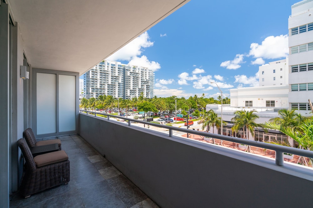 Boulan South Beach 8/69