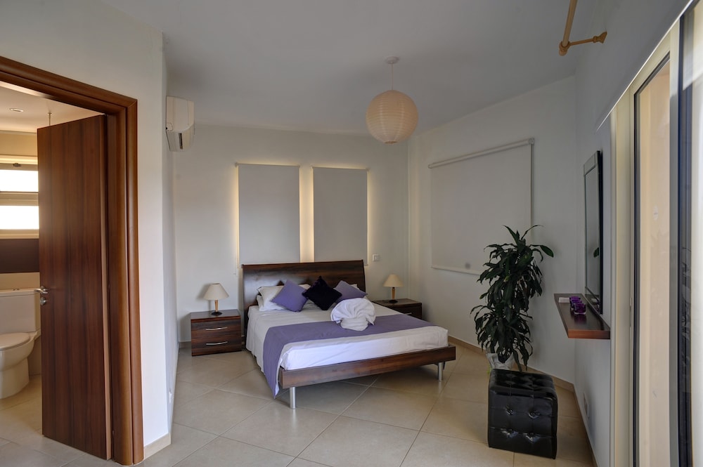 Aphrodite Sands Resort 15/50