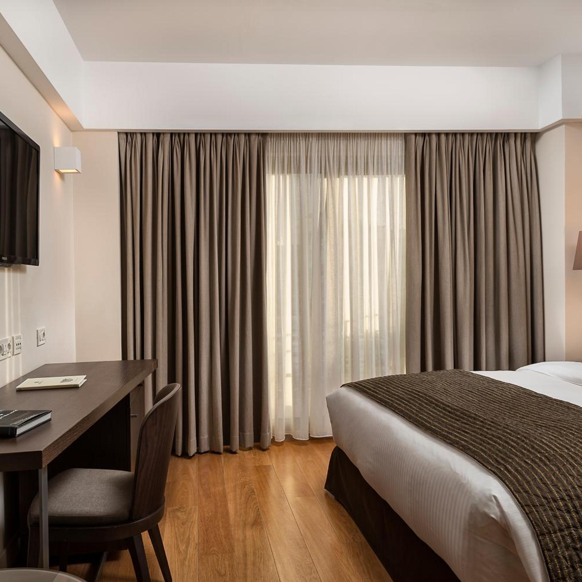 غرفة قياسية بسرير مزدوج أو سريرين منفصلين، Samaria Hotel 6/10
