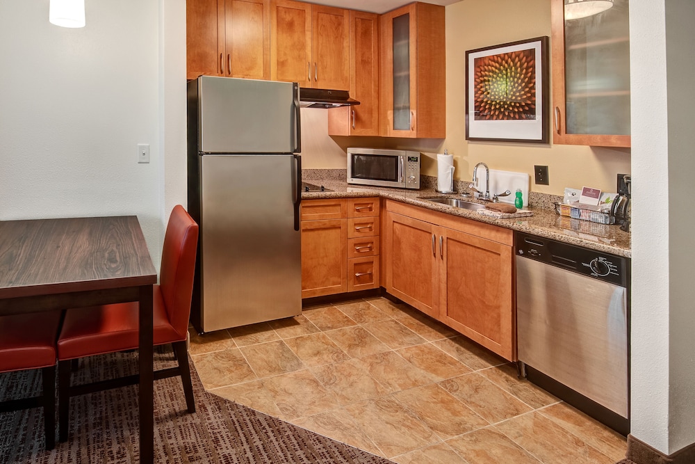 Residence Inn Norfolk Downtown 38/47