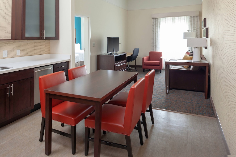 Residence Inn By Marriott Atlanta Mcdonough 34/48
