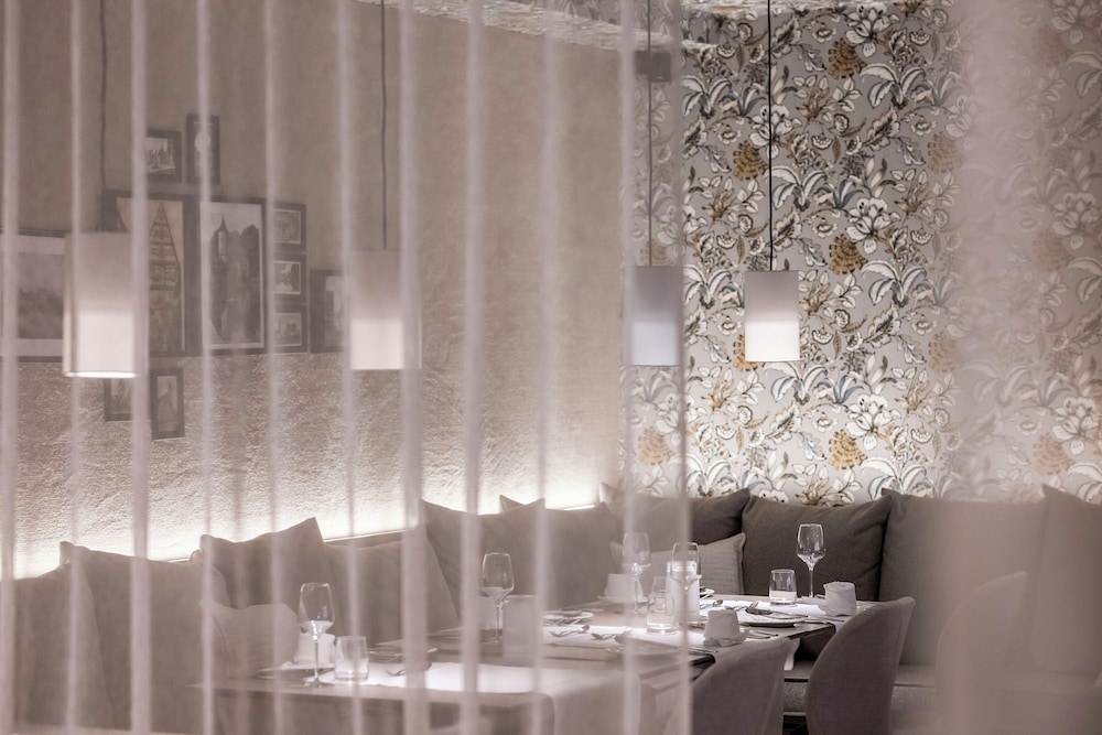 HOTEL & SPA Goldene Rose 46/50