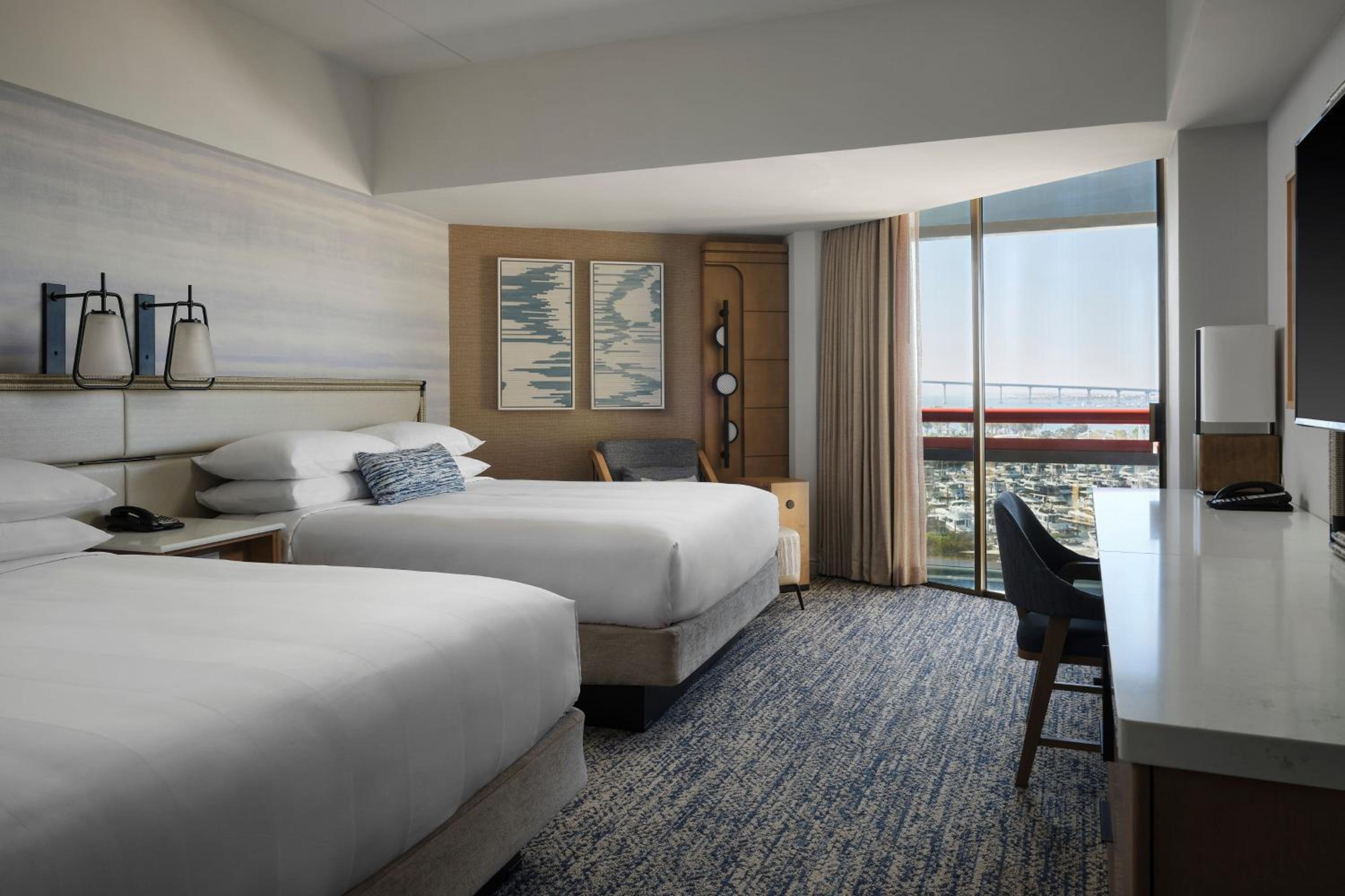 Room, 2 Double Beds, Bay View, Bathtub, Accessible