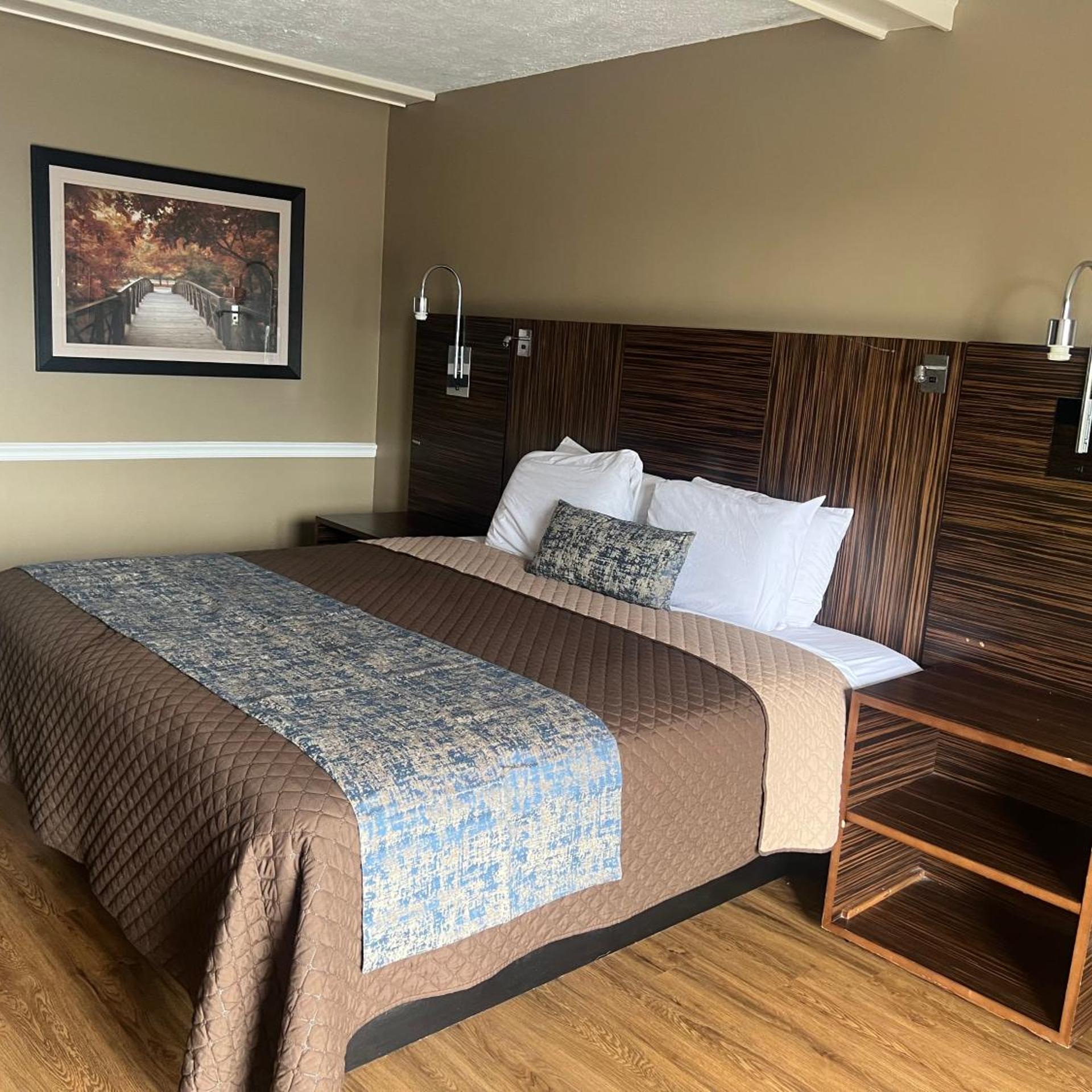 Towne Inn 18/50