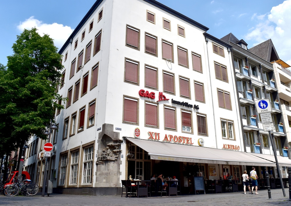 Xii Apostel Hotel Albergo 5/47