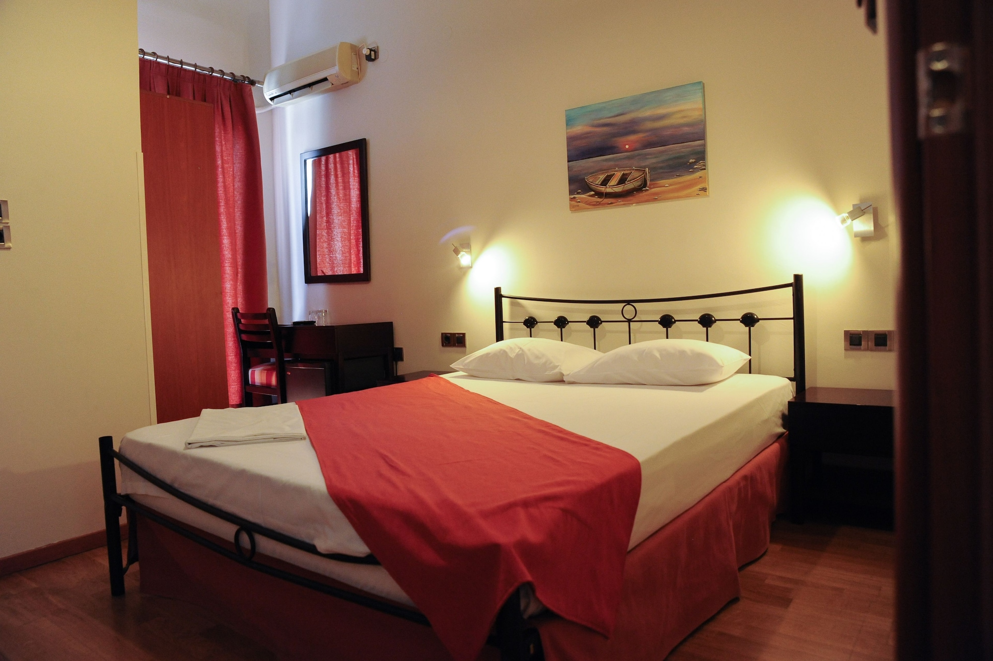 ROOM, SINGLE, CITY VIEW