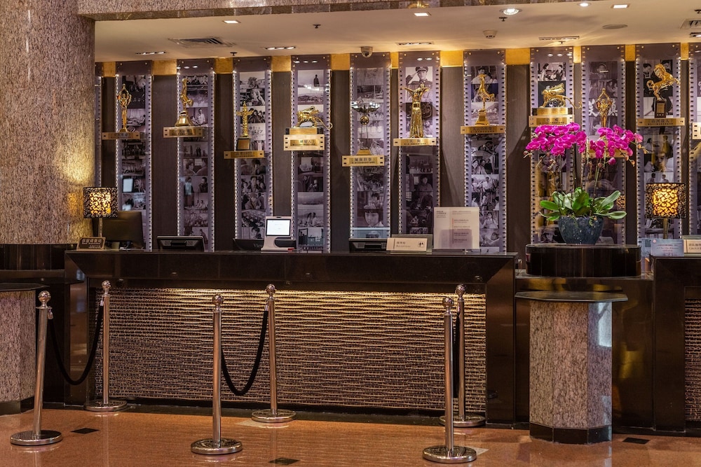 Crowne Plaza Shanghai 44/83