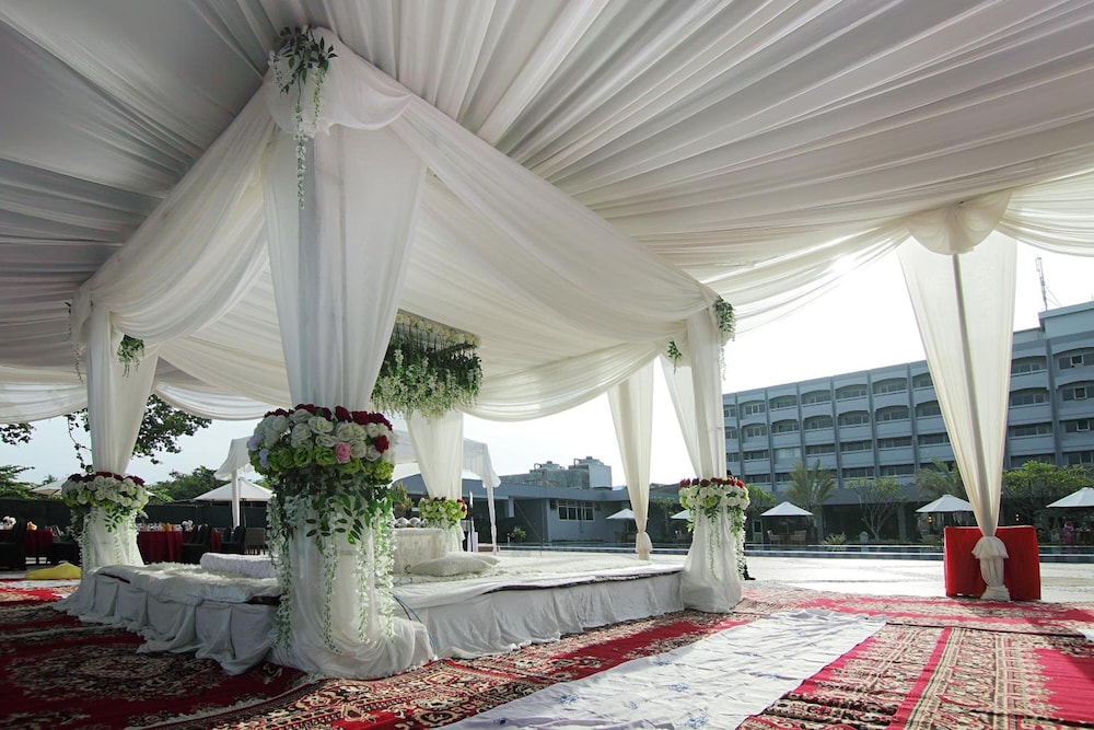 Hotel Pangeran Beach 32/57