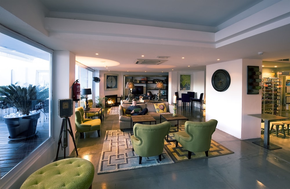 Hotel Feliz 44/65
