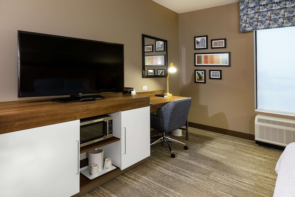 Hampton Inn & Suites Columbia Killian Road 10/78