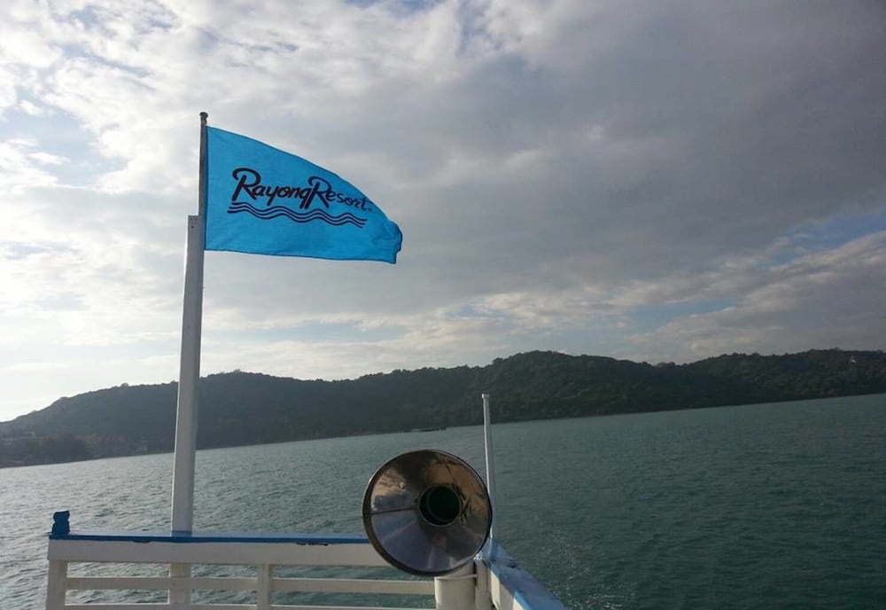 Rayong Resort Hotel 55/65