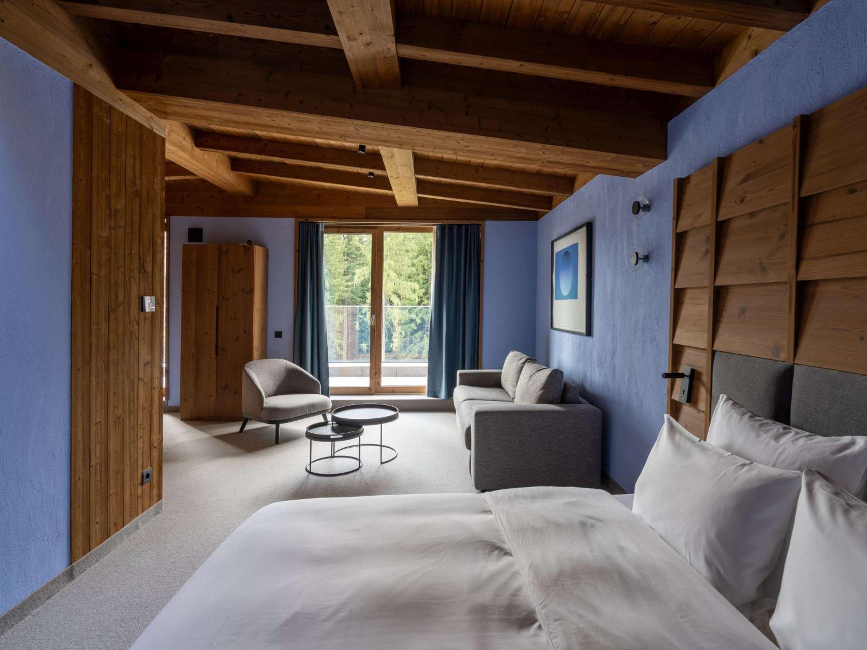 Swiss Select, King Bed