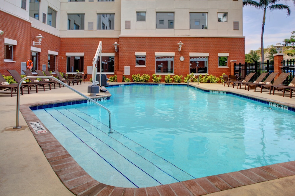 Hyatt House Fort Lauderdale Airport - South & Cruise Port in DANIA BEACH - FL