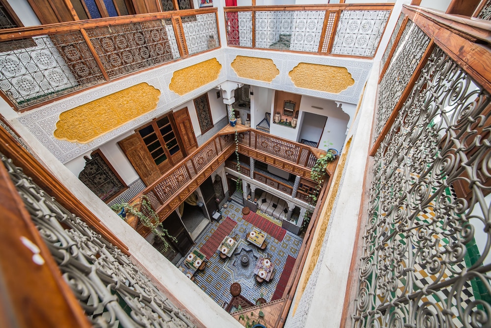 Riad l'Artiste 2/50