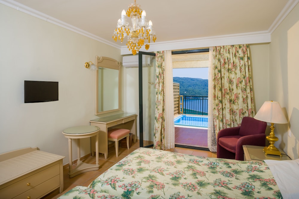 Paleokastritsa Palace Hotel - Adults Only 32/48