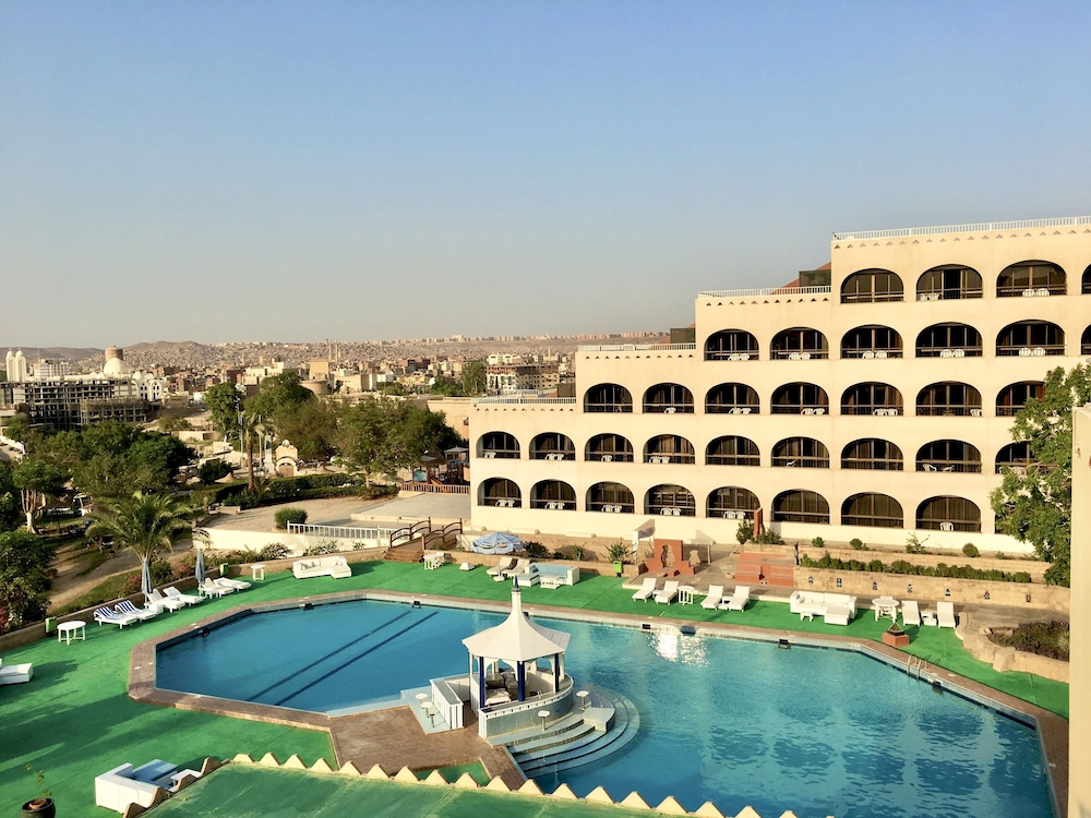Basma Hotel Aswan 6/79