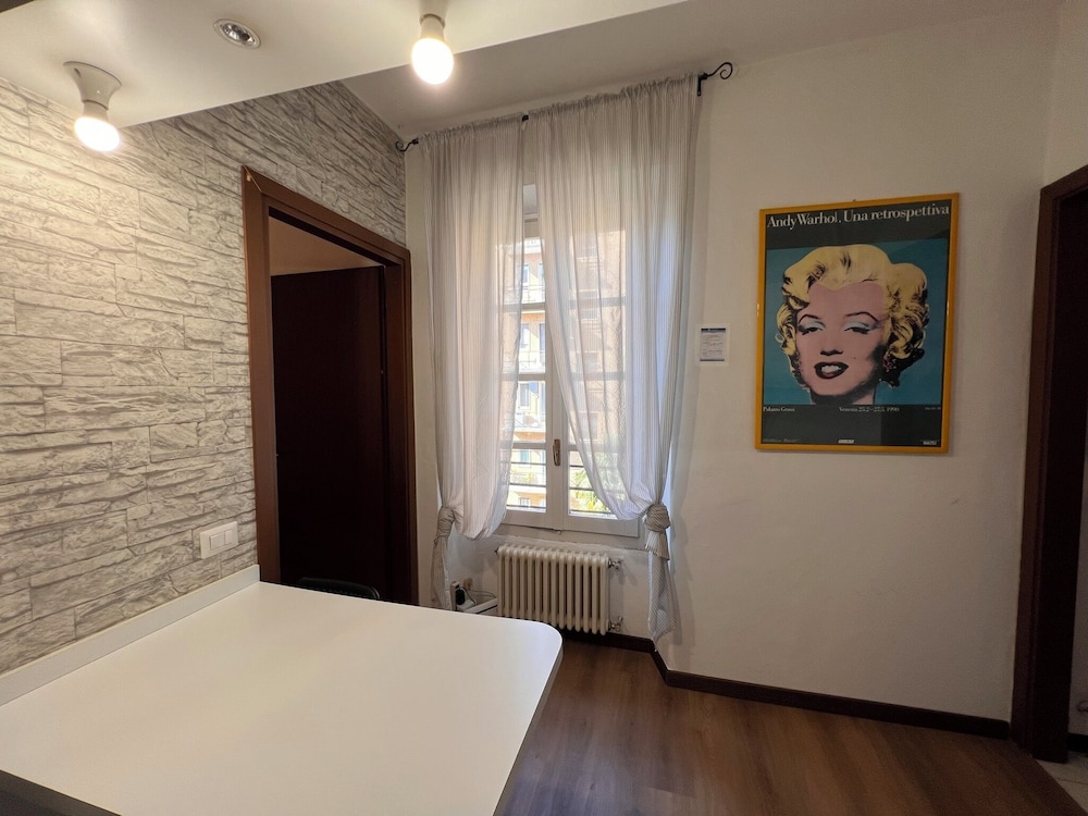 Logicasa Old City Como 16/50