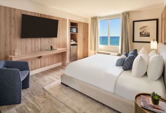 Hillsboro Beach Resort 10/49