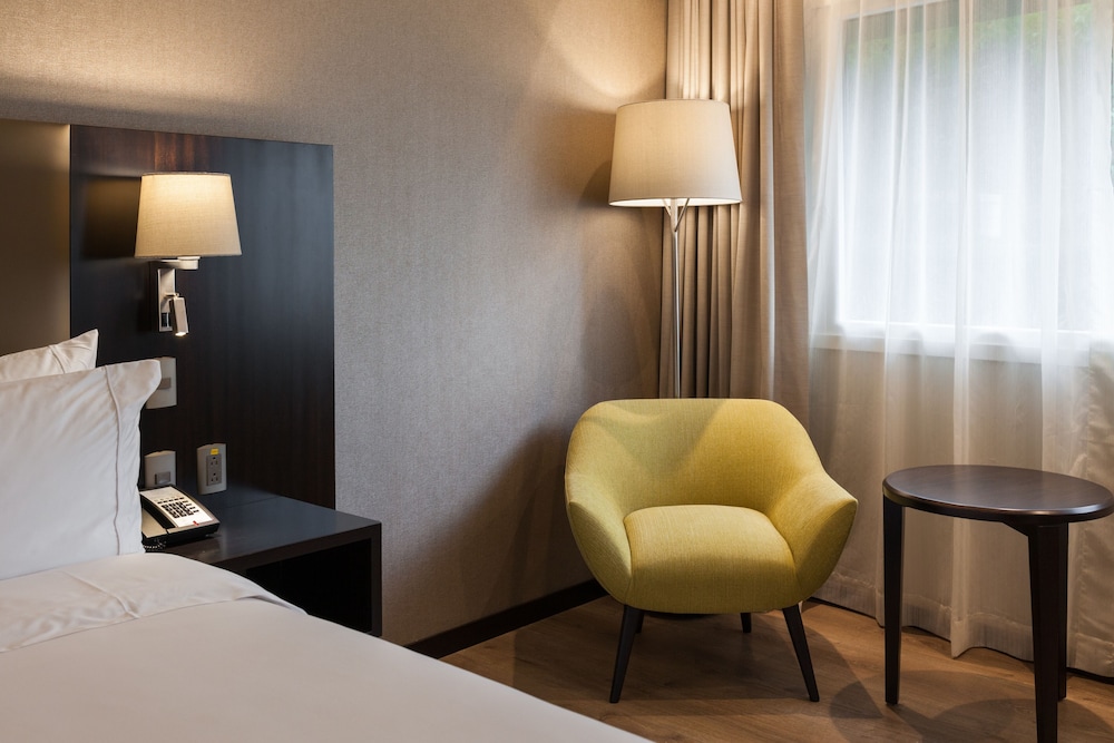 Radisson Hotel Santa Cruz 20/63