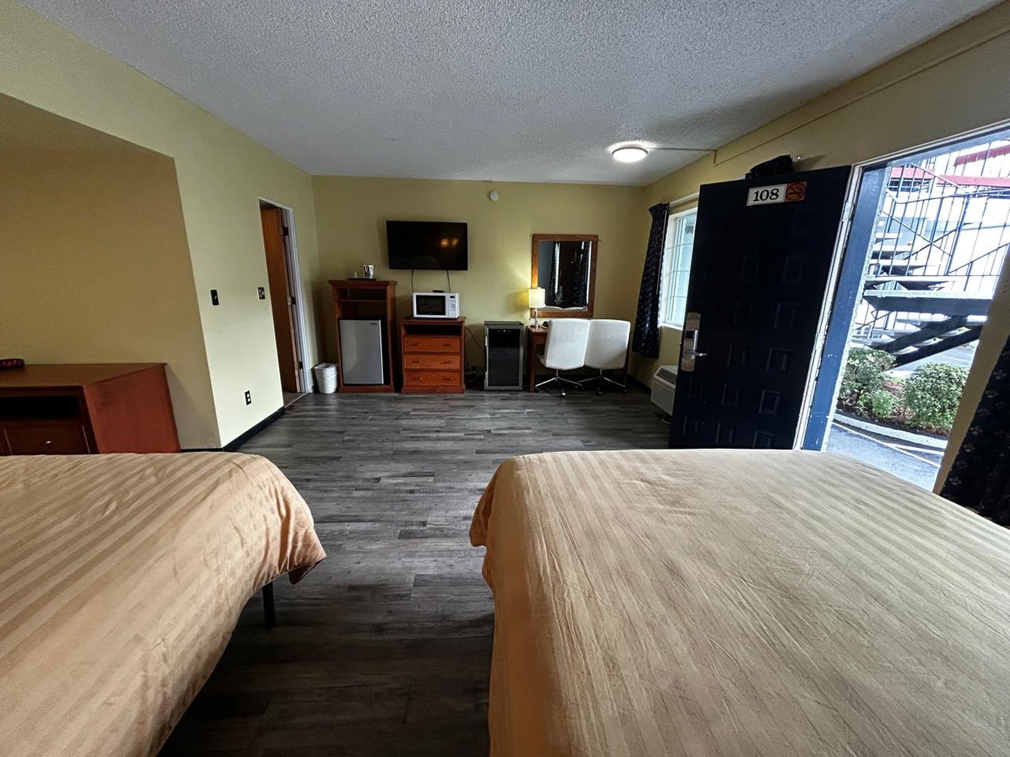 Travelers Inn by OYO Longview Kelso 14/29