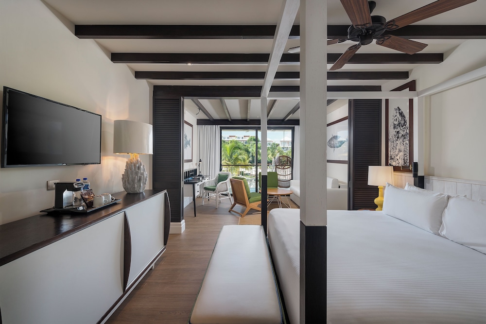 Ocean Riviera Paradise - All Inclusive 12/50