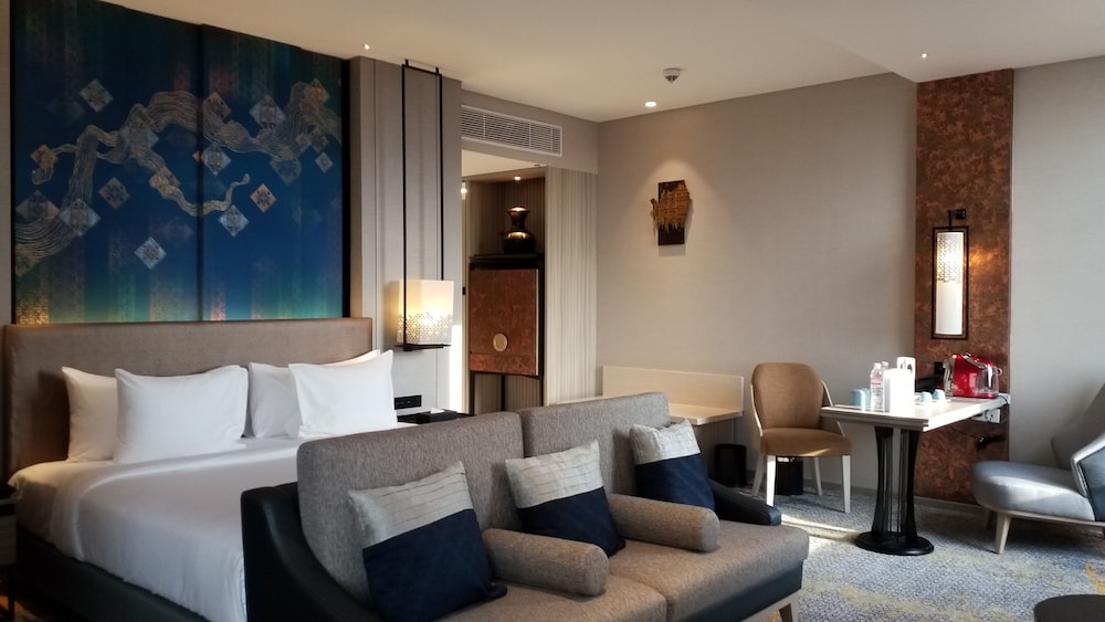 Radisson Lampung Kedaton 58/76