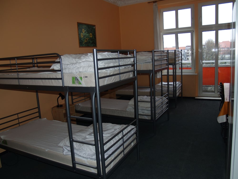 HappyGoLucky Hotel + Hostel 32/52