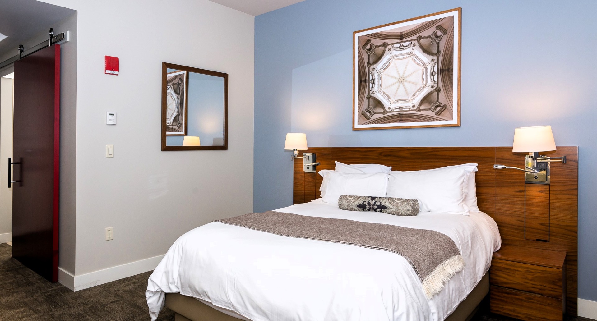 Village, Guest Room