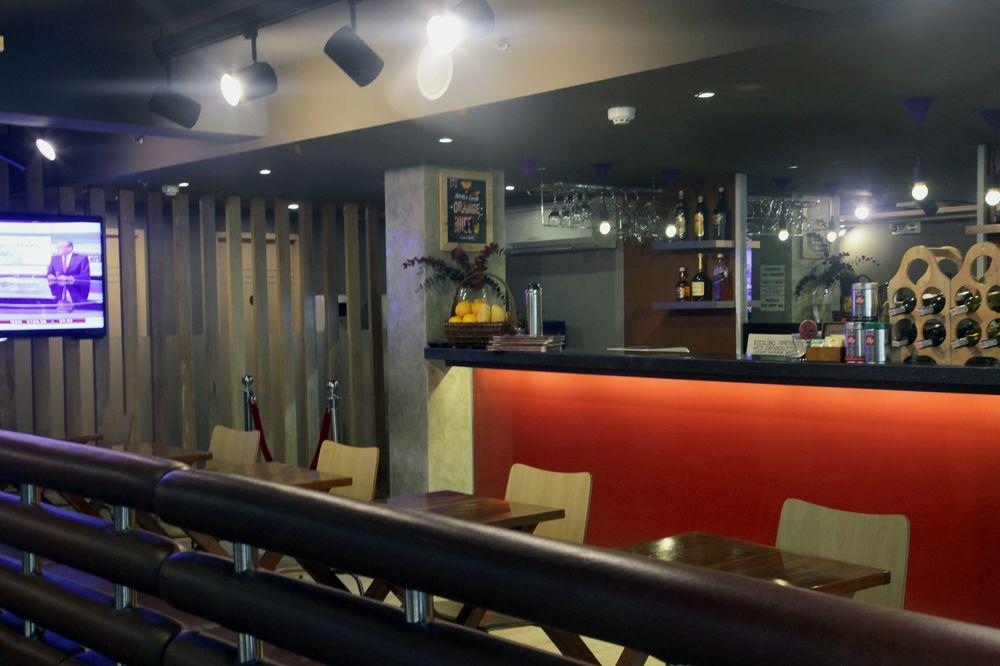 Guijo Suites Makati 5/24