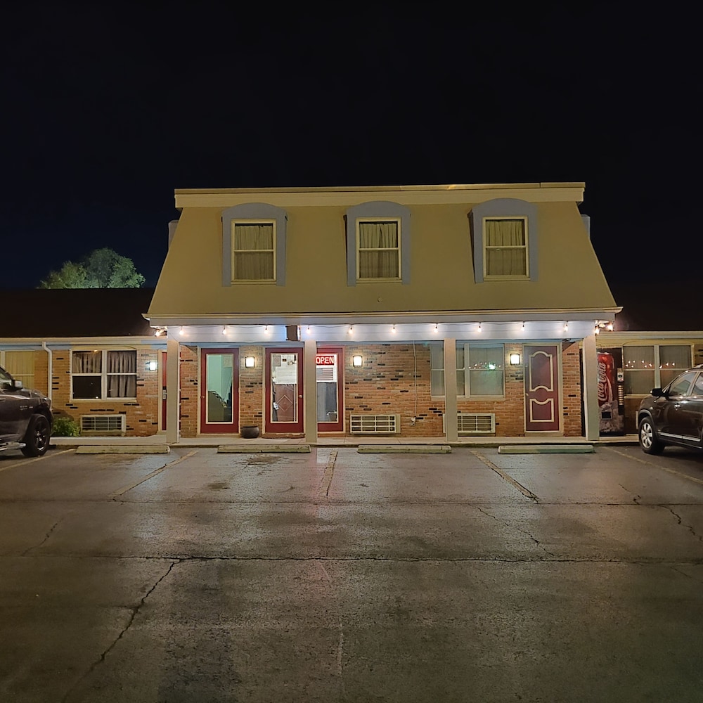TRAVEL INN DELAWARE 3/34