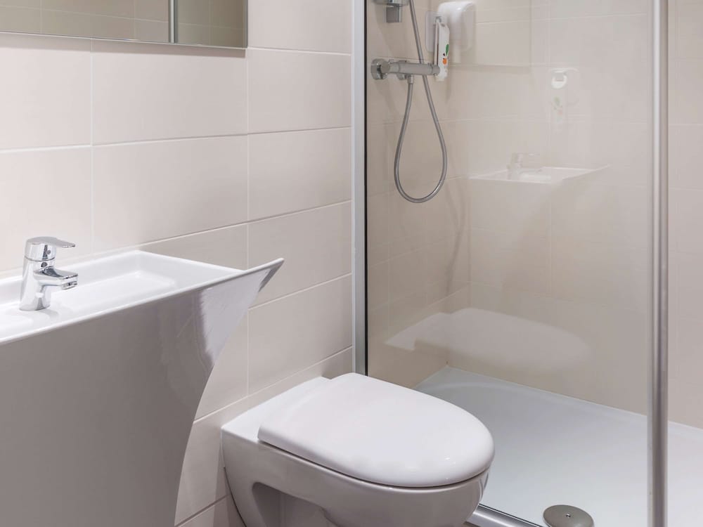 Ibis Styles Paris Eiffel Cambronne Hotel 16/58