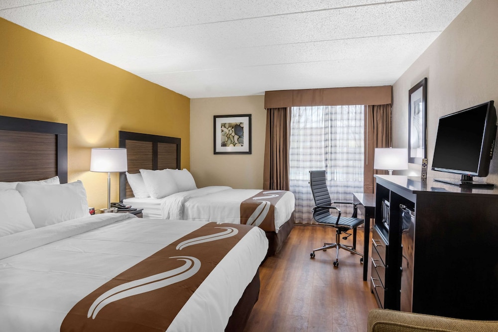 Quality Inn & Suites Ruther Glen 8/25