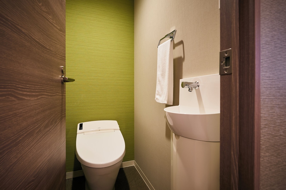Karaksa Hotel Osaka Namba 55/59