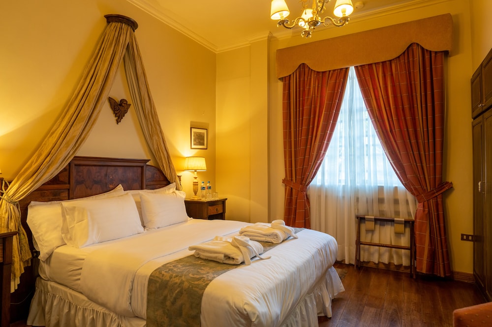 MANSION ALCAZAR 29/78